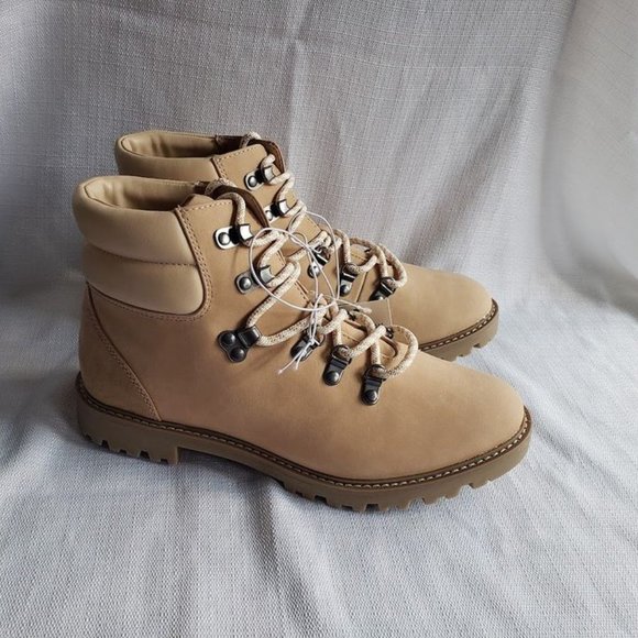 Universal Thread Tully Hiking Boots - Womens size 9 NEW - Picture 5 of 5